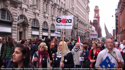 Thousands march through Manchester in support of Gaza